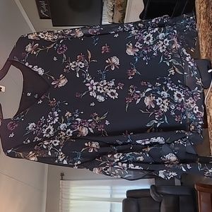 IZ Byer flowy sleeve top. Make Offer. Bundle and Make offer.